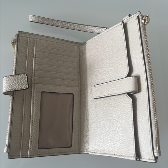 Michael Kors Adele Wallet/Wristlet - Picture 3 of 4